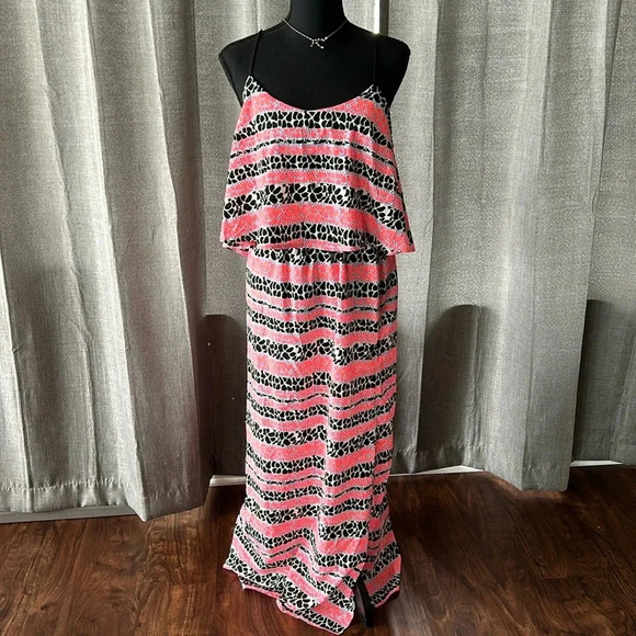 Pink Patterned Maxi Dress - Picture 1 of 4